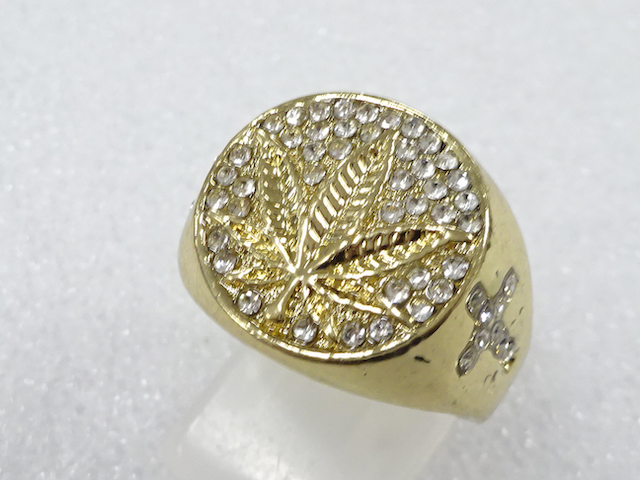 CRYSTAL FASHION RING / JP SIZE 21